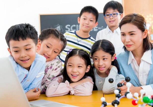 培訓行業管理系統智能解決學校管理難題